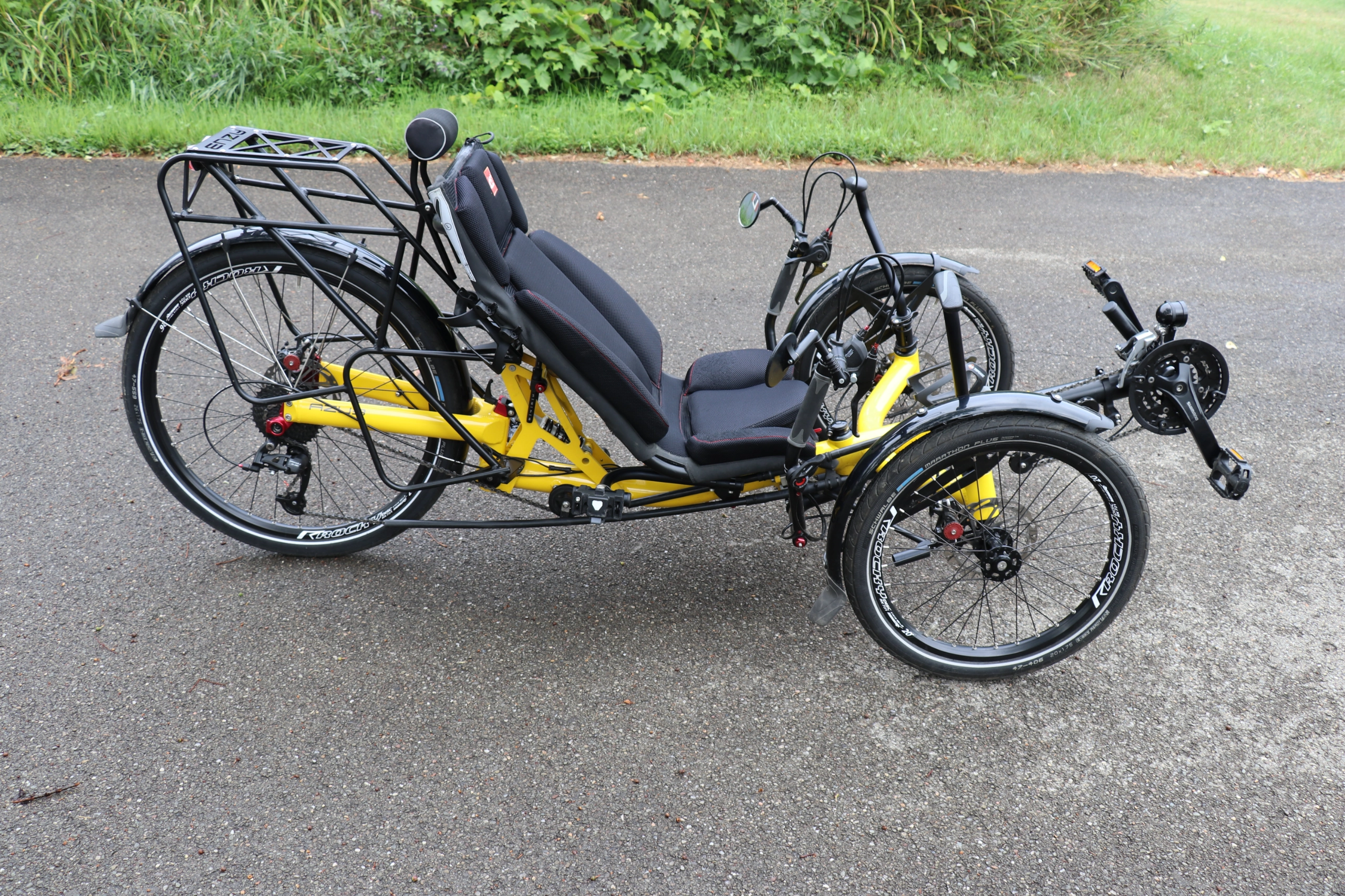 AZUB TriCon Yellow Used