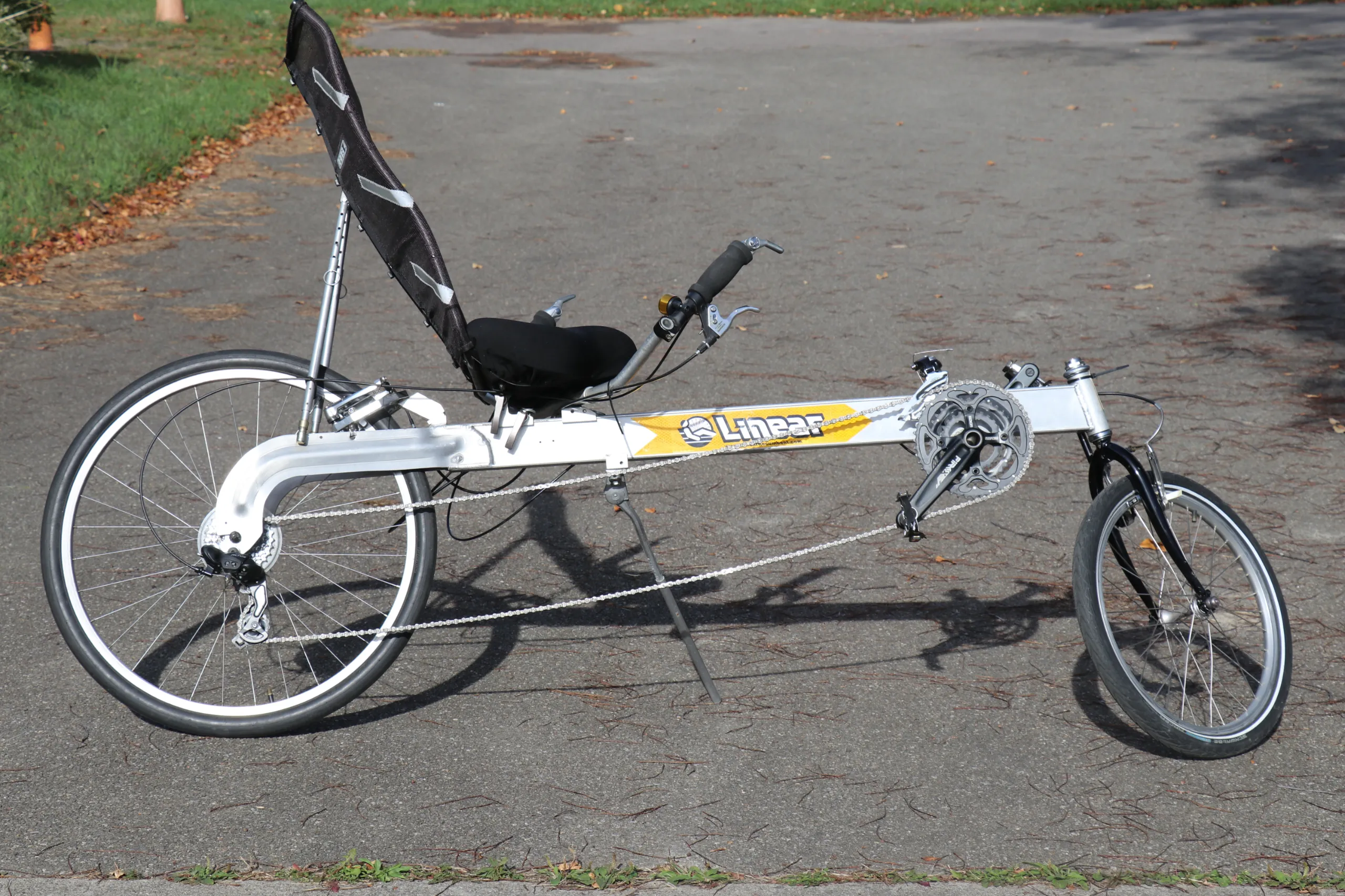 Linear Limo Early NY Welded Silver 40″
